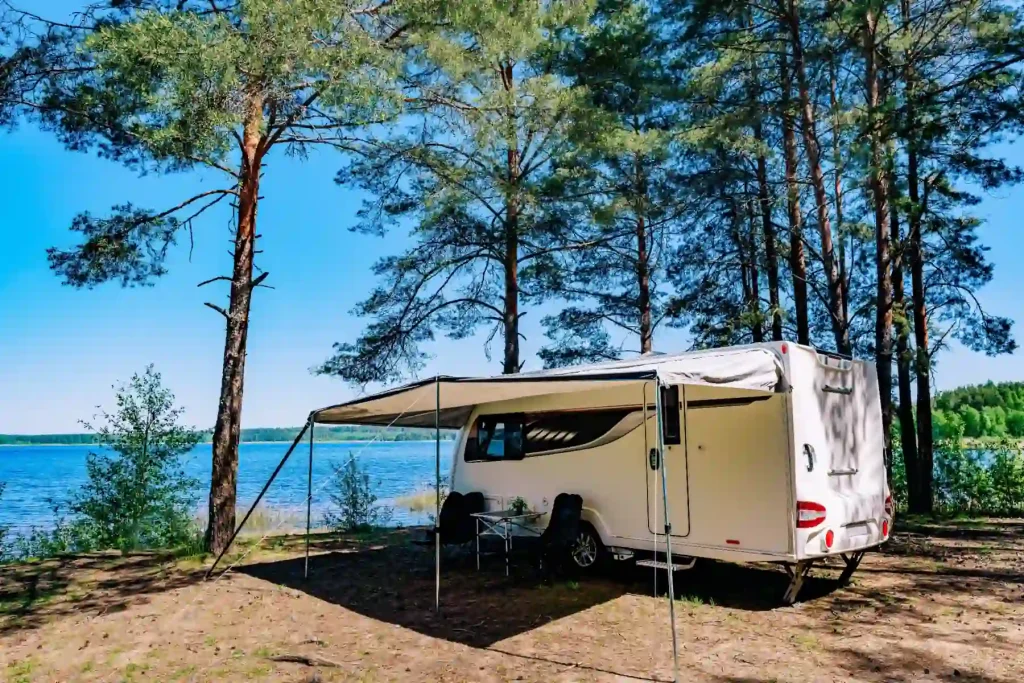 Lake Camping Near Omaha: Swimming, Fishing, and RV Stays